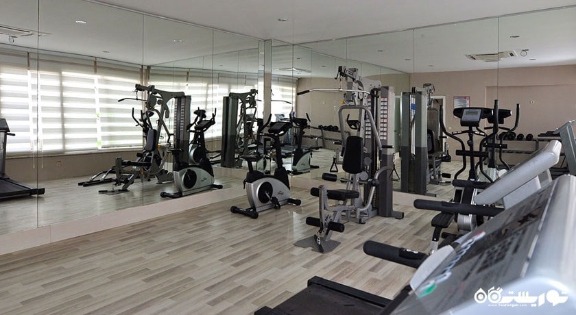 سالن ورزشی هتل رامادا ریزورت ساید